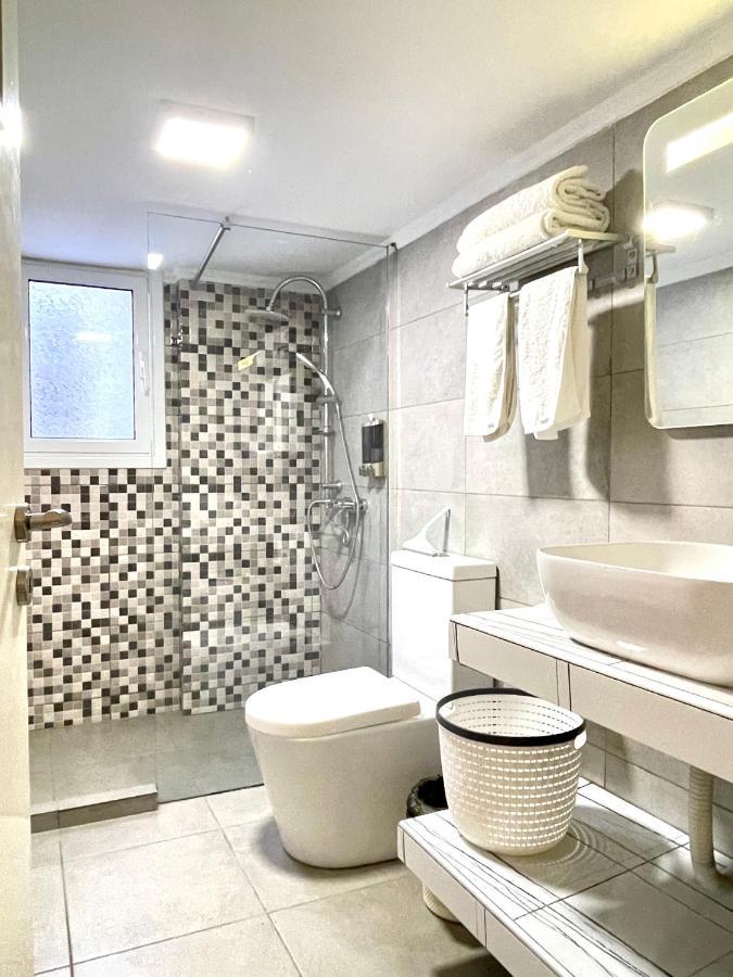 Uoohome7 Garden One Bedroom เอเธนส์ ภายนอก รูปภาพ