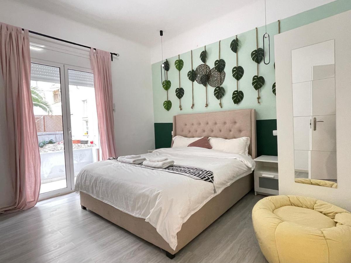 Uoohome7 Garden One Bedroom เอเธนส์ ภายนอก รูปภาพ